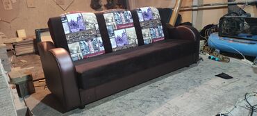 Прямые диваны: Диваны! Диваны! Новые раскладные диваны. Цена 10 000сом Доставка по — 2