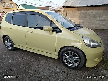 продаю хонда жаз: Honda Jazz: 2006 г., 1.3 л, Вариатор, Бензин, Хэтчбэк — 3