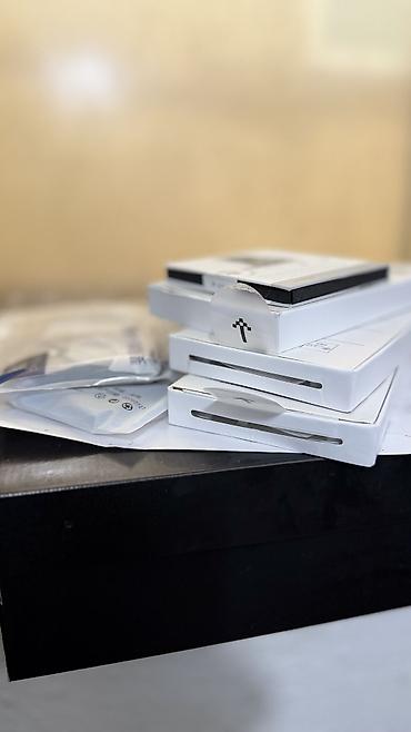 Аксессуары для мобильных телефонов: «Магнитный чехол и самоклеящееся защитное стекло и для камеры (линзы) — 1