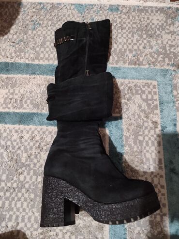 Ботинки и ботильоны: Кожаные зимние сапоги люкс + 2 пары в подарок Размер 38 (245 мм) — 15