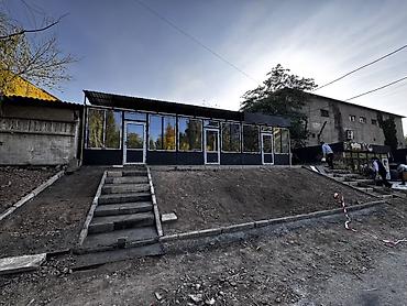 аламидинский рынок: Сдаю Помещение целиком: Оптика, 75 м², Отдельно стоящий магазин — 1