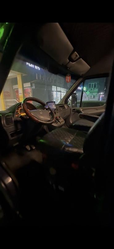 сиденья спринтера: Mercedes-Benz Спринтер: 2004 г., 2.7 л, Автомат, Дизель, Бус — 4