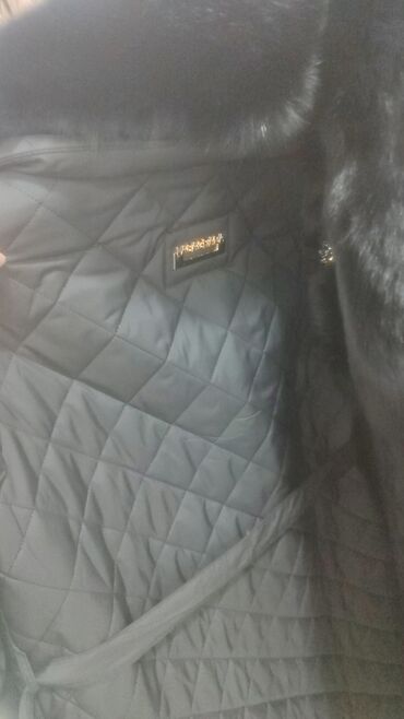 Пуховики и зимние куртки: Пуховик, Короткая модель, Ультралегкий, С поясом, С мехом, Все размеры — 23