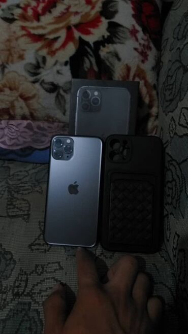 швейный машики ремонту мастера: IPhone 11 Pro, 256 ГБ, Space Gray, Куту, 72 %