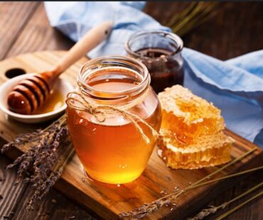 кумыс с медом бишкек: Продаю мёд🐝горный чистый 500 сом килограмм в розницу. оптовая цена