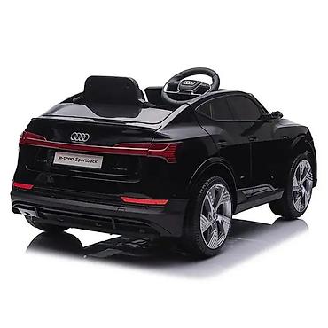 Dečiji električni automobili: Audi E-Tron Sportback – crni dečiji auto na akumulator Šifra — 10