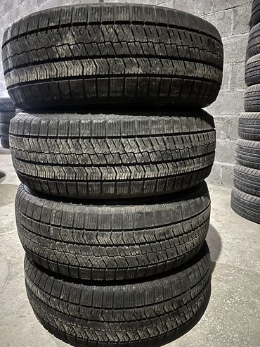 шины 275 35 19: Шины 215 / 60 / R 16, Зима, Б/у, Комплект, Легковые, Япония, Bridgestone