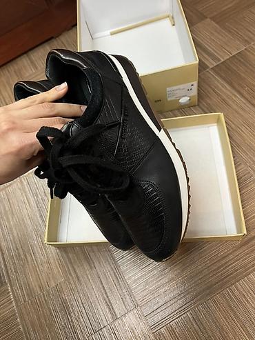 Qadın ayaqqabıları: Michael Kors qadın idman ayaqqabısı - Model: Michael Kors (arxa — 6