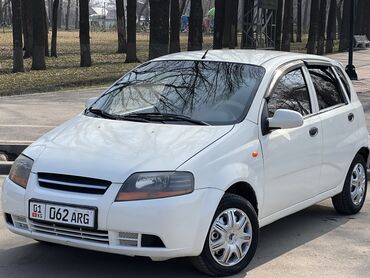 Chevrolet: Chevrolet Aveo: 2004 г., 1.5 л, Автомат, Бензин, Хэтчбэк