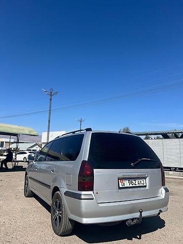 машины до 600 тысяч: Mitsubishi Space Wagon: 2003 г., 2 л, Механика, Газ, Минивэн — 3