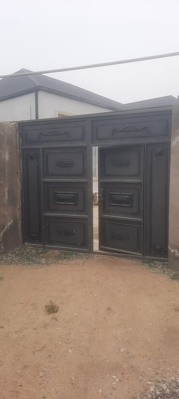 Həyət darvazaları: İlkin Ödenis Yox. Tek Sexsiyyet Vesiqesi İle Bu Ay Al Gelen Aydan Öde — 8