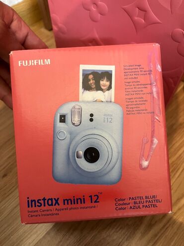 Fotokameralar: Satılır: Fujifilm Instax Mini 12 (Pastel Blue) Qiymət: 220 AZN Alış