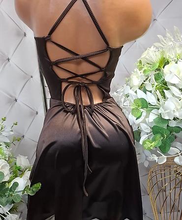 Haljine: ❤️❤️ satenske haljinice koje se pertlaju pozadi. 3000❤️❤️ — 7