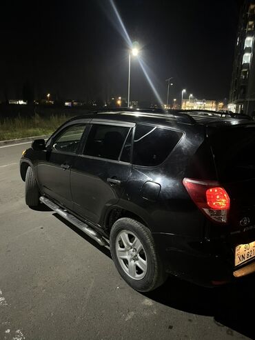 Toyota: Toyota RAV4: 2.4 l | 2006 il Ofrouder/SUV — 4