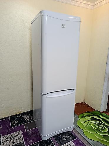 Бытовая техника: Холодильник Indesit, Б/у, Двухкамерный, De frost (капельный), 60 * 190 * 60 — 2