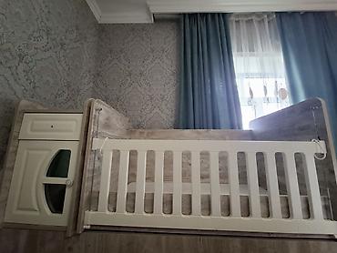 plasmas şkaflar: Oğlan və qız üçün, İşlənmiş, Dördbucaq, Beşik, Dəstsiz, Matras ilə, Yellənmə mexanizmi ilə — 3