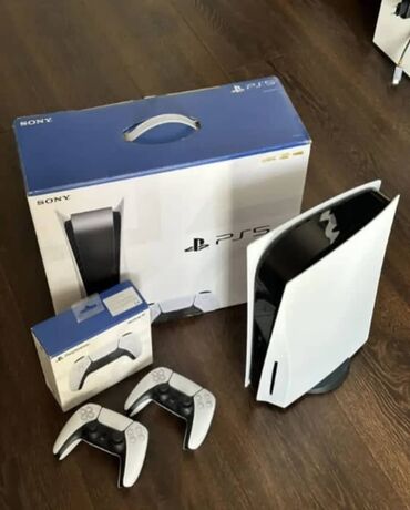 PS5 (Sony PlayStation 5): Продаётся игровая приставка плейстейшен 5 Идеальное состояние. Два