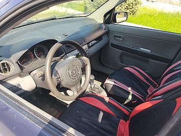 mazda axela: Mazda 2: 2003 г., 1.4 л, Механика, Бензин, Хэтчбэк — 7