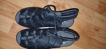 new yorker сремска митровица слике: Sandals, 38