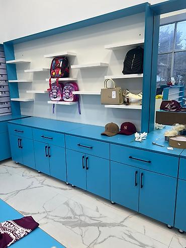 vitrin polkalar: Çanta,aksesessuar və s yığmaq üçün rəflər, baha yığılıb deyerinden çox — 1