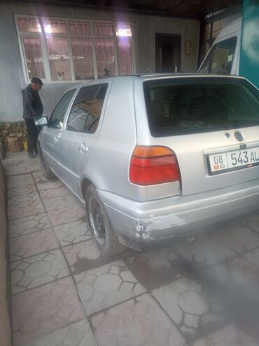 Volkswagen: Volkswagen Golf: 1995 г., 1.8 л, Механика, Бензин, Хэтчбэк — 3