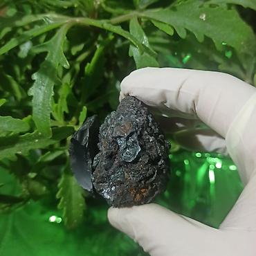 Qiymətli daşlar: Metalik Təbii Daşlar Satılır | Nadir Parlaq Mineral Daşlar | Orijinal — 17