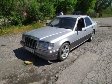 mazda demio продаю: Mercedes-Benz 230: 1988 г., 2.3 л, Механика, Бензин, Седан