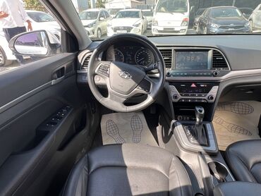 авто в кредит без первоначального взноса: Hyundai Avante: 2019 г., 1.6 л, Автомат, Газ, Седан