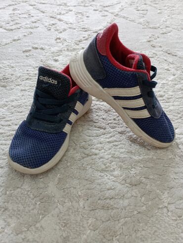 zhenskie krossovki adidas boost: Кроссовки Adidas размер 24 лёгкие состояние хорошее