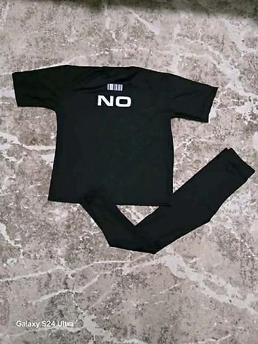 idealn: Komplet 
S M L XL XXL
Cena 2600 dinara 
Mokra likra — 2