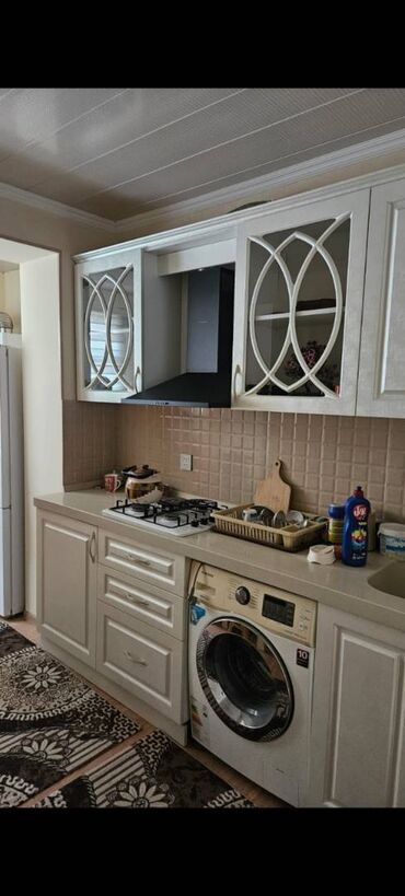 Köhnə tikili: Bakı, Binə, 4 otaqlı, Köhnə tikili, m. Koroğlu, 86 kv. m — 4