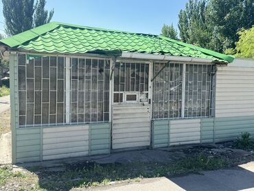 маникюрный стол с вытяжкой: Продаю без места самовывоз 
150000