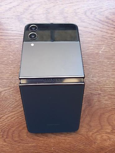 z flip 2: Samsung Galaxy Z Flip 5, rəng - Qara, Barmaq izi — 6