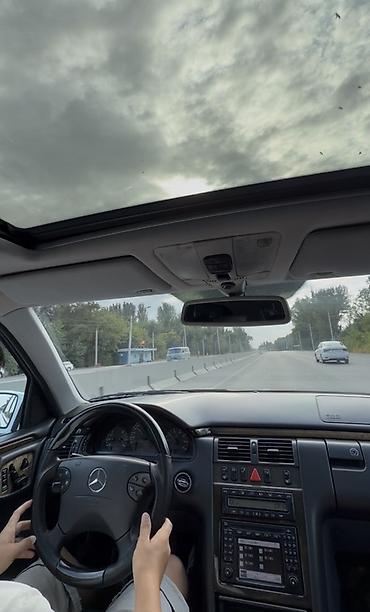шина 255 55 19: Mercedes-Benz E-Class: 2001 г., 3.2 л, Автомат, Бензин, Седан — 5