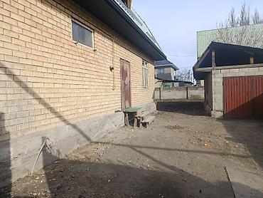 Продажа коттеджей и домов: 🏡 Дом в тихом районе 📍 Ул. Манаса / Васильева В продаже кирпичный — 5