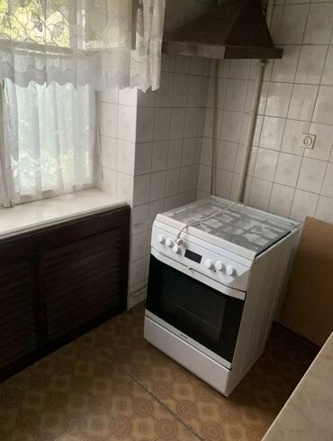 Продажа квартир: 3 комнаты, 64 м², Индивидуалка, 2 этаж, Старый ремонт