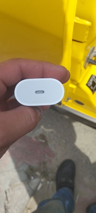 Adapterlər: Adapter Apple, 20 Vt, Yeni