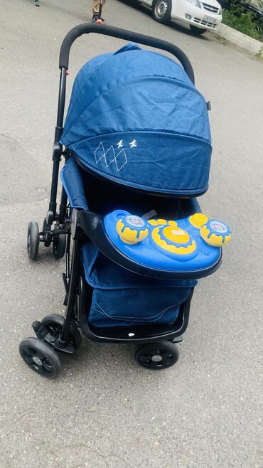 pouch коляска: Классическая прогулочная коляска, Б/у, Пол: Мальчик, Возраст: 30 месяцев, Платная доставка