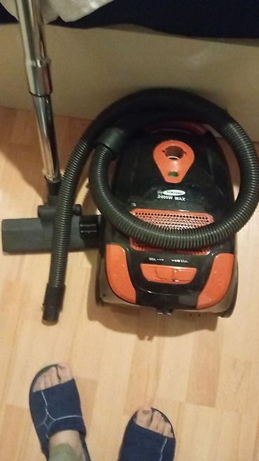 Бытовая техника: Samsung tozsoran – 2400W MAX Xüsusiyyətlər: - Güclü 2400W maksimal — 2