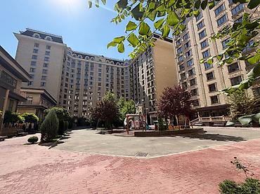 английский квартл: 3 комнаты, 152 м², 13 этаж — 10