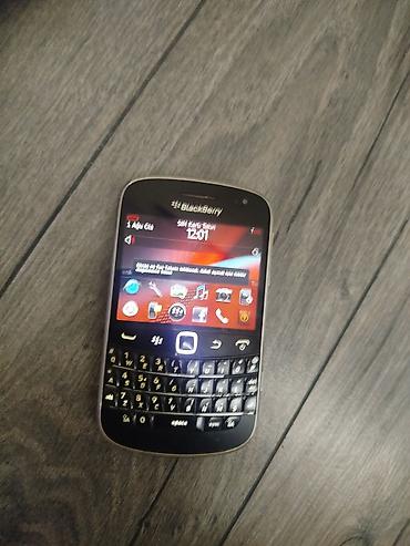 azercell modem satilir: Blackberry Bold Touch 9900, rəng - Qara, Düyməli — 3