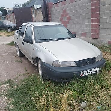 суу химия: Daewoo Nexia: 2006 г., 1.5 л, Кол менен иштөөчү, Бензин, Седан — 1