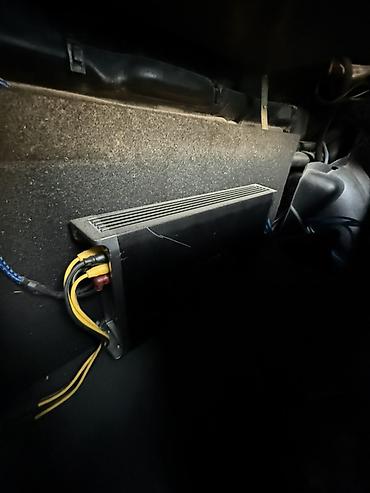 pioneer barter: Avtomobil üçün audio sistem komplekti. Komplektə şəkillərdə görünən — 4