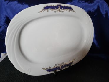 Ostalo posuđe: Oval Cluj Napoca porcelan 70te. Oval sve na njemu odsjaj od — 2