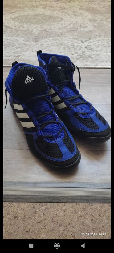 кроссовки зимние бишкек: #кроссовки #фирма Adidas #оригинал #