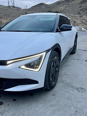 Kia: Kia EV6: 2025 г., Автомат, Электромобиль, Седан — 3