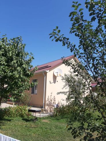 ecemide kiraye ev: 65 м², 2 комнаты, Комби, Газ, Электричество