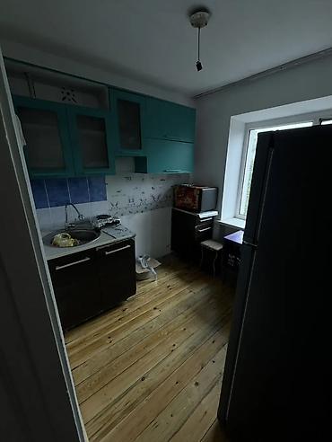 район кока кола: 3 комнаты, 55 м², Пишпек Хрущевка, 4 этаж, Косметический ремонт — 10