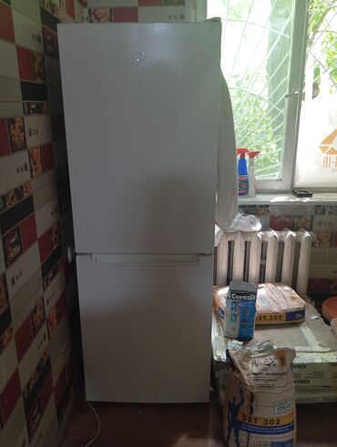 купить витринный холодильник в бишкеке: Холодильник Б/у, Двухкамерный, Total no frost, 60 * 170 * 60