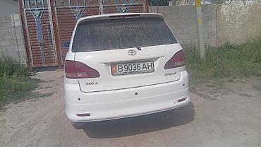 лабо портер: Toyota Ipsum: 2003 г., Бензин, Минивэн — 9
